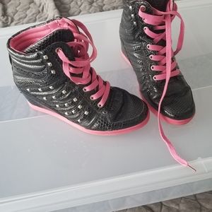 High top wedge sneaker with studs